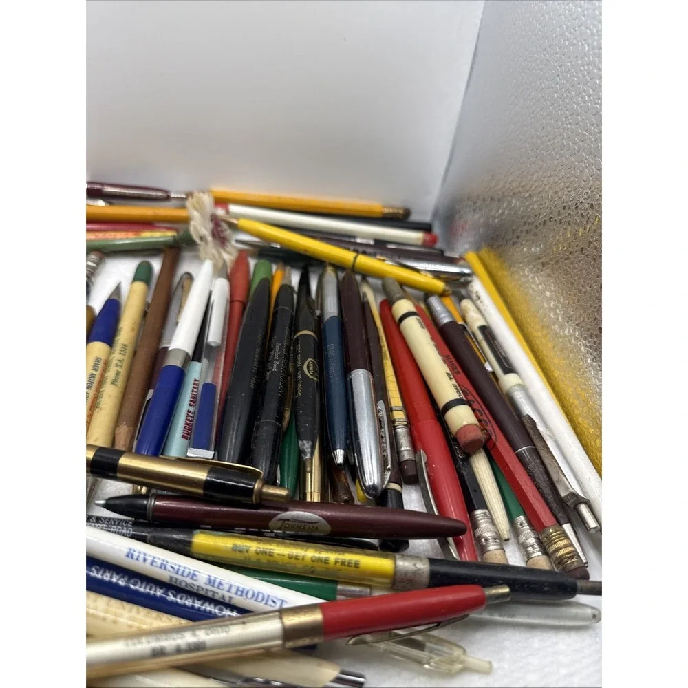Lot of 100+ Vintage Advertising Pens Pencils (untested)